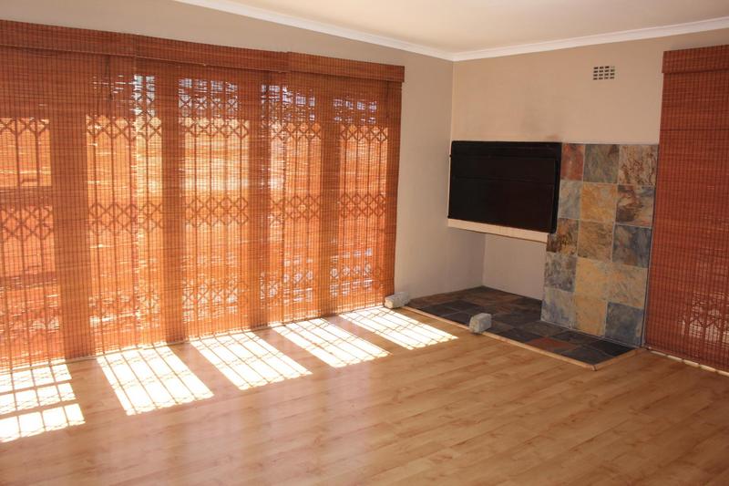 2 Bedroom Property for Sale in Glenwood Western Cape